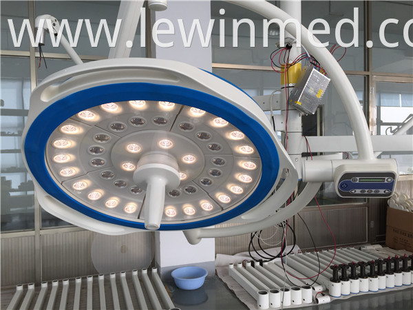 lewin operating lamp